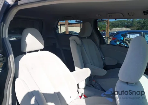 2013 Toyota Sienna Le V6 8 Passenger из США, поврежденный, VIN 5TDKK3DC5DS364054